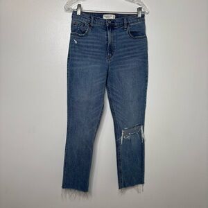 Abercrombie & Fitch ‘90s Slim Straight Ultra High Rise Jean 8S Short Petite Blue